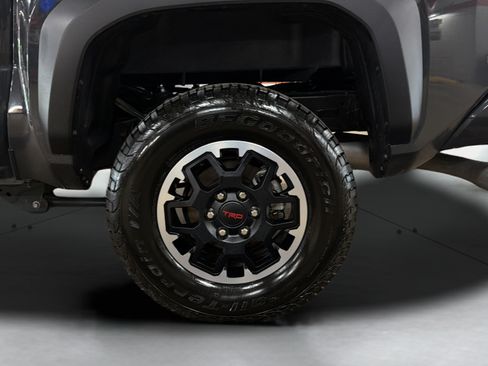 Used 2025 Toyota Tacoma TRD Off-Road AWD/4WD image 26