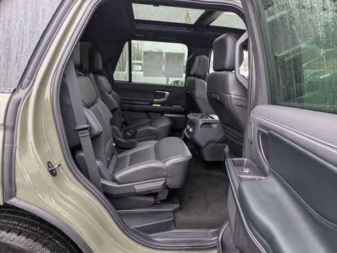 Certified 2025 Ford Expedition Platinum w/ Stealth Performance Package image 35