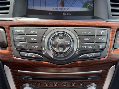 Used 2019 Nissan Pathfinder Platinum AWD/4WD image 34