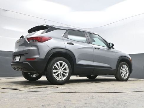 Used 2023 Chevrolet TrailBlazer LS image 35