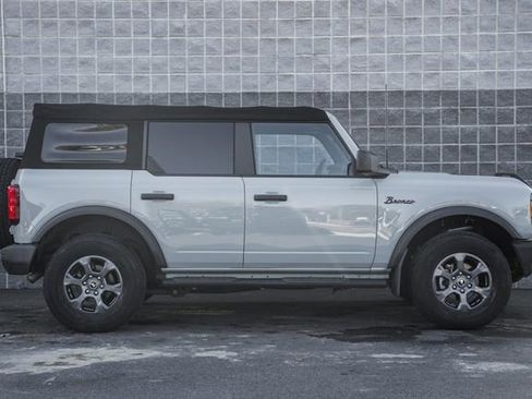 Used 2022 Ford Bronco Big Bend image 4