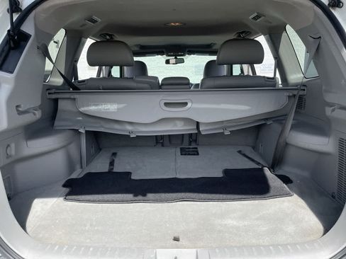 Used 2013 Toyota Highlander Limited AWD/4WD image 17