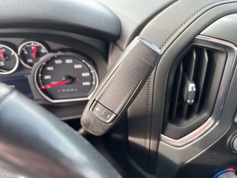 Used 2021 Chevrolet Silverado 1500 LT image 18