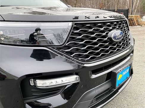 Used 2020 Ford Explorer ST image 31