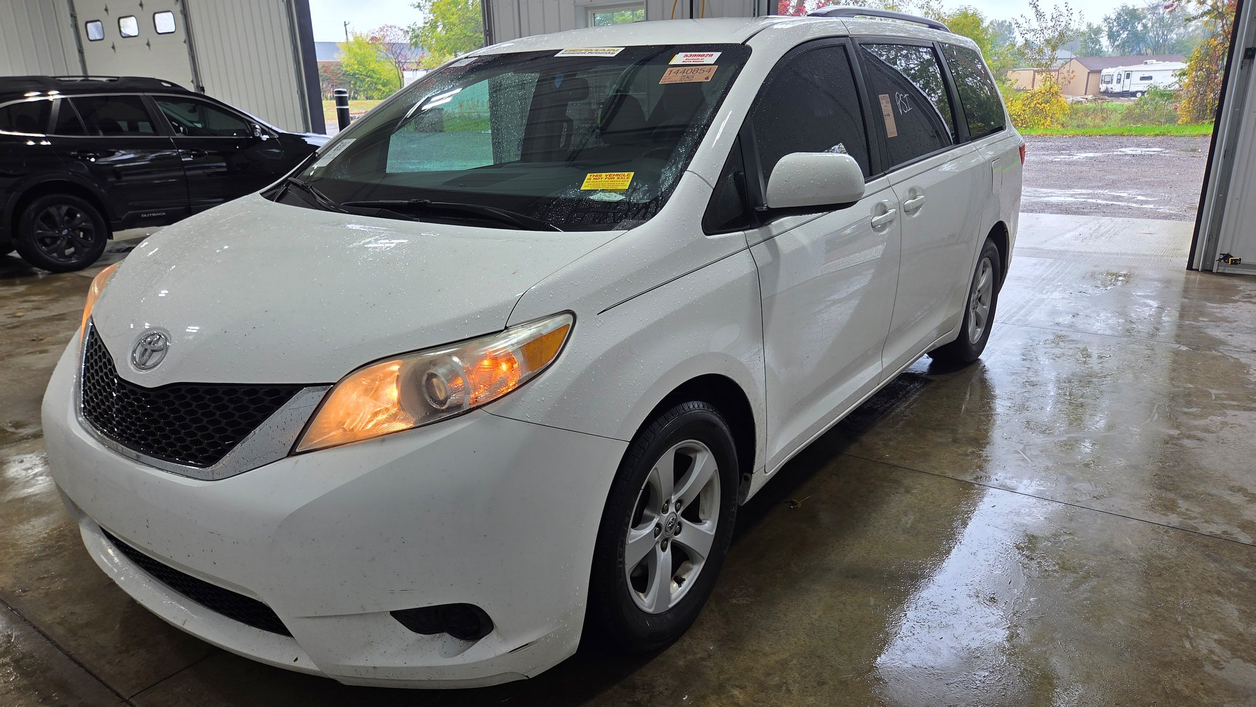 Used 2017 Toyota Sienna LE FWD image 10