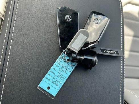 New 2026 Volkswagen Atlas Cross Sport SEL R-Line image 61