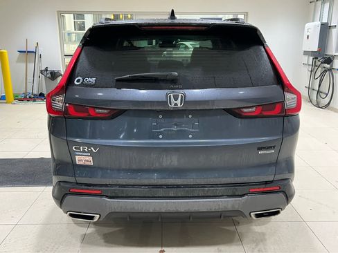 Used 2023 Honda CR-V Sport Touring image 5