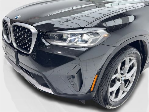 Used 2025 BMW X4 xDrive30i image 5