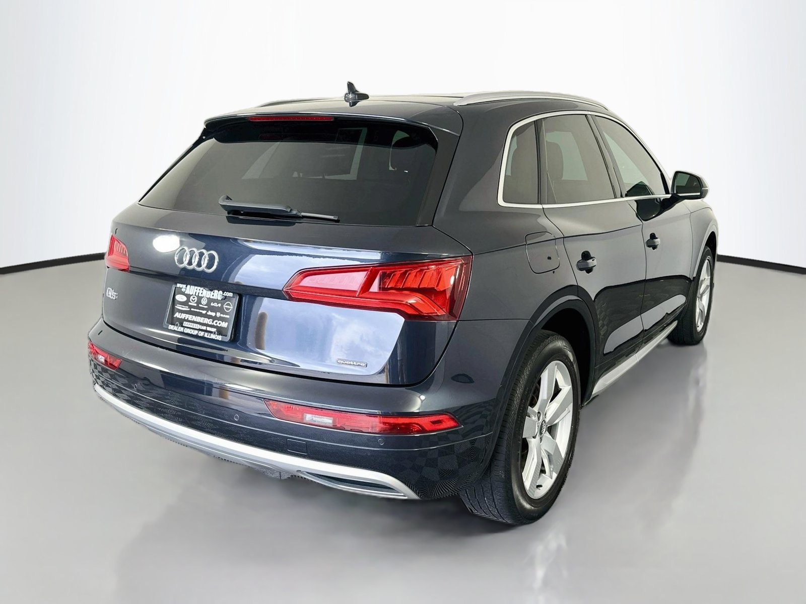 Used 2018 Audi Q5 2.0T Premium Plus w/ Premium Plus Package AWD/4WD image 7