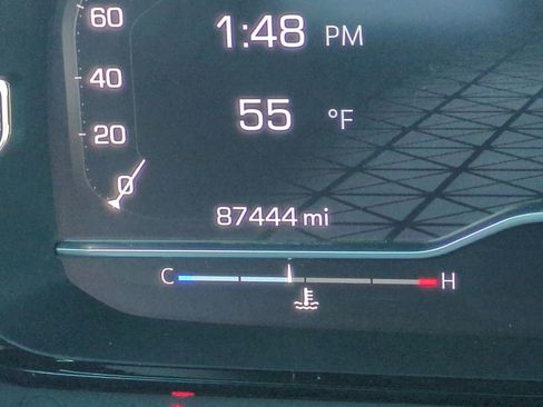 Used 2023 GMC Yukon XL Denali image 37