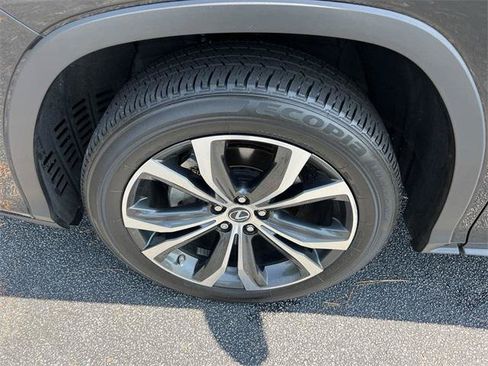 Certified 2022 Lexus RX 350 FWD w/ Premium Package image 12