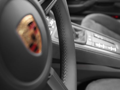 Used 2025 Porsche 718 Cayman GT4 RS RWD image 51