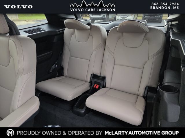 New 2026 Volvo XC90 B5 Ultra w/ Protection Package Premier AWD/4WD image 16