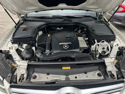 Used 2016 Mercedes-Benz GLC 300 4MATIC image 27