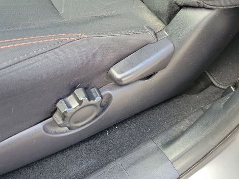 Used 2019 Toyota Tacoma TRD Sport RWD image 17