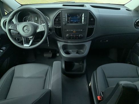 Used 2023 Mercedes-Benz Metris Passenger image 12