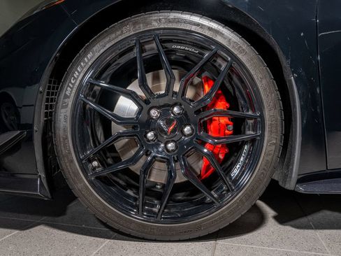 Used 2024 Chevrolet Corvette Z06 RWD image 39