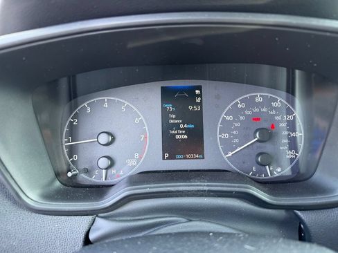 Used 2023 Toyota Corolla Cross LE AWD/4WD image 16