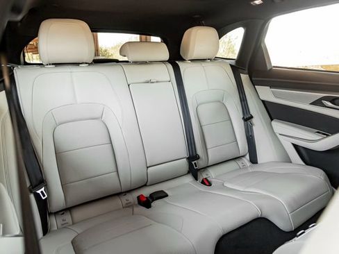 New 2026 Jaguar F-PACE R-Dynamic S image 24