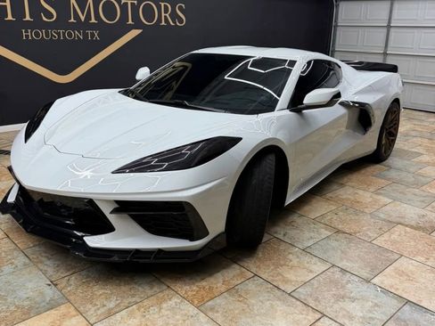 Used 2021 Chevrolet Corvette Stingray Preferred Cpe RWD image 3