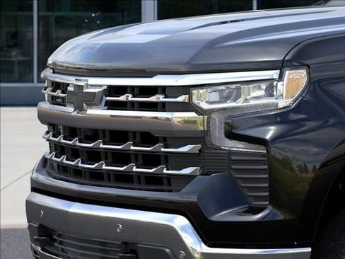 New 2026 Chevrolet Silverado 1500 LTZ w/ LTZ Premium Package AWD/4WD image 13