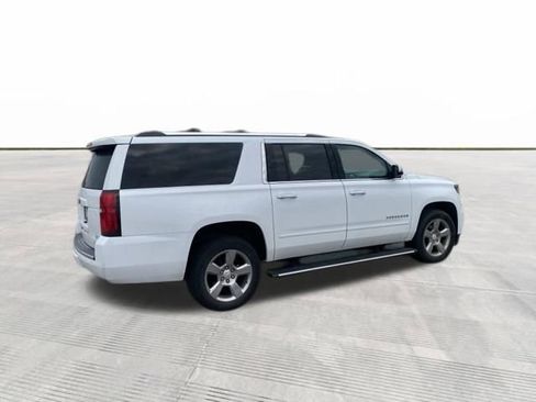 Used 2020 Chevrolet Suburban Premier image 5
