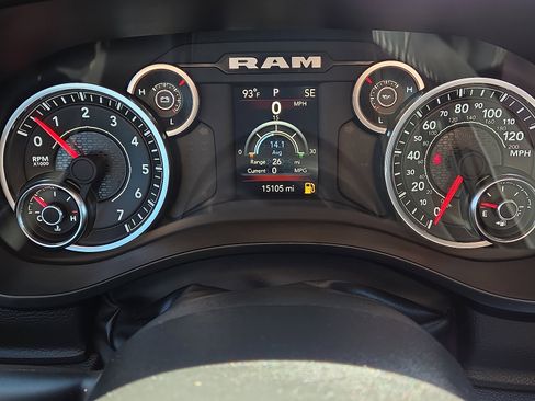 Used 2024 RAM 1500 Lone Star image 14