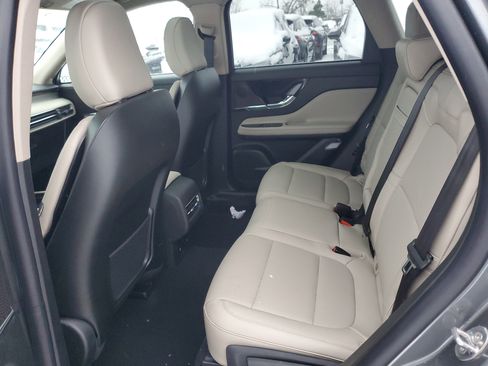 New 2026 Lincoln Corsair Premiere image 25