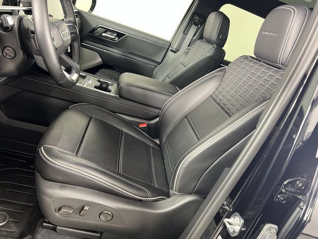 Used 2026 GMC Sierra EV Denali AWD/4WD image 19