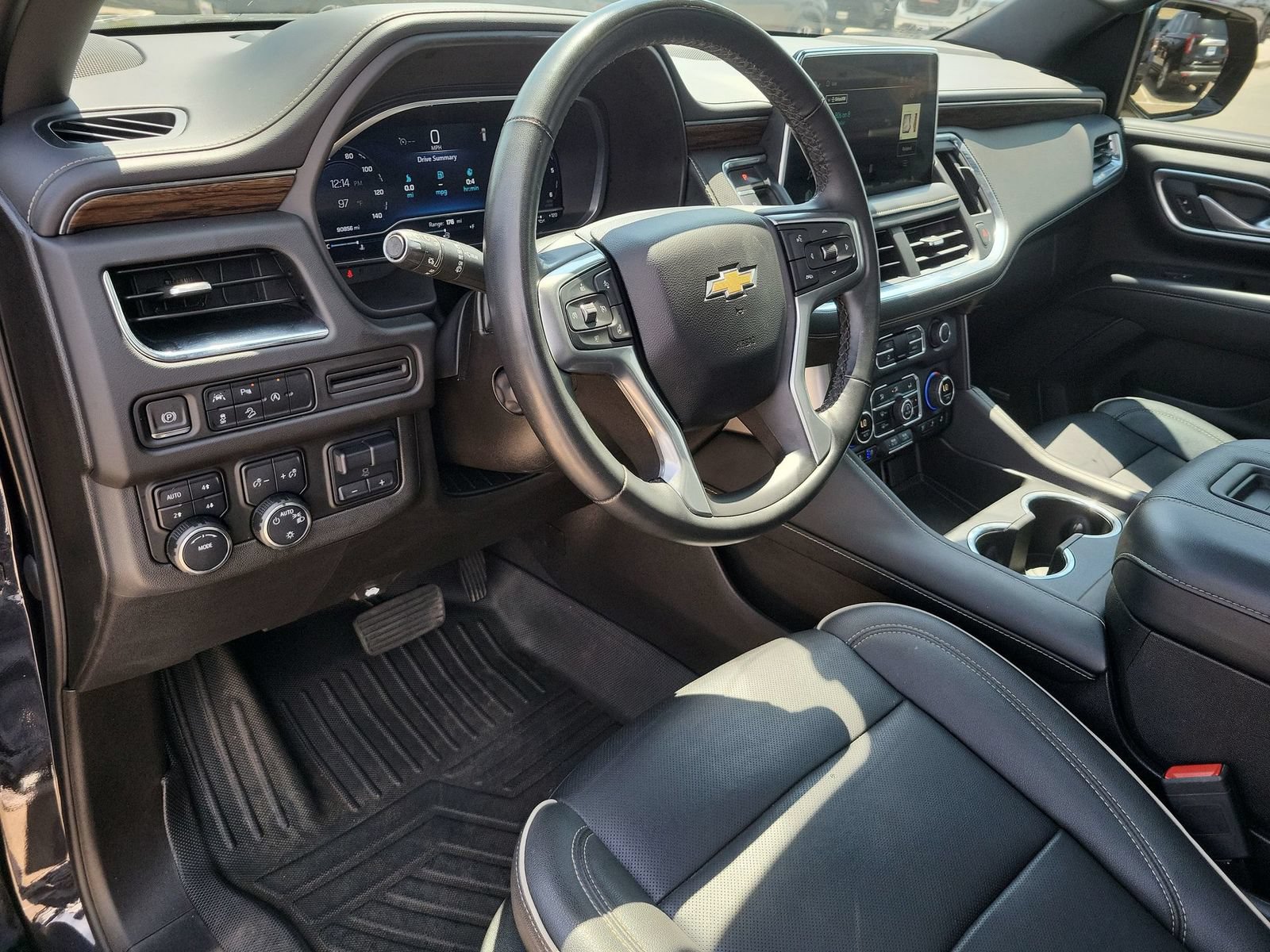 Used 2023 Chevrolet Tahoe Premier w/ Max Trailering Package AWD/4WD image 10