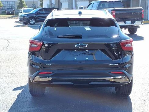 New 2026 Chevrolet Trax ACTIV FWD image 6