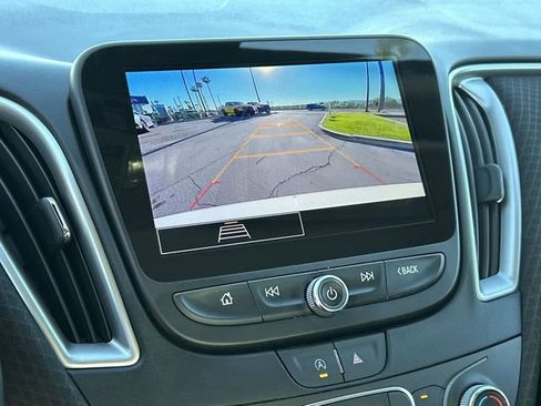 Used 2025 Chevrolet Malibu RS image 25