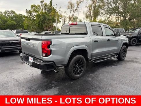 Used 2025 Chevrolet Colorado W/T w/ WT Custom Package RWD image 6
