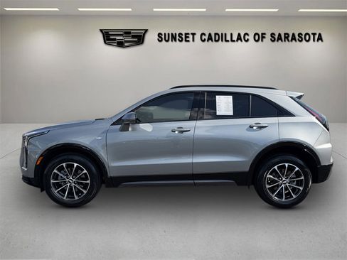 Certified 2024 Cadillac XT4 Sport w/ Cold Weather Package image 6