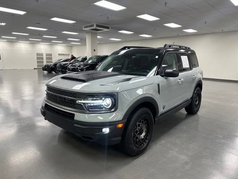 Used 2021 Ford Bronco Sport First Edition AWD/4WD image 3