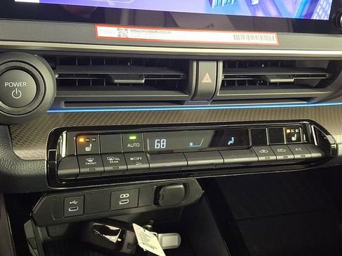 New 2026 Toyota Prius XLE image 16