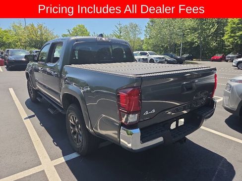Certified 2023 Toyota Tacoma SR5 AWD/4WD image 8