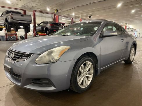 Used 2011 Nissan Altima 2.5 S w/ 2.5S Premium Pkg image 7