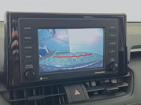 Used 2021 Toyota RAV4 XLE image 28