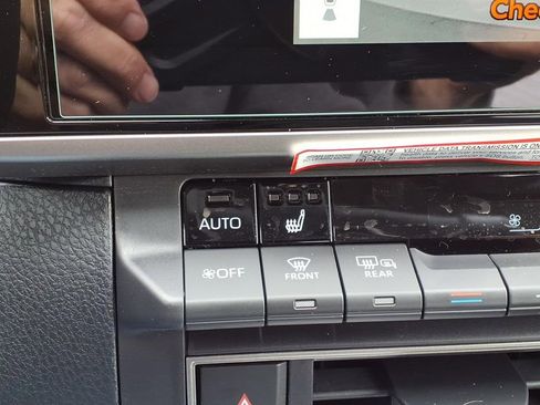 New 2026 Toyota Camry XLE image 18