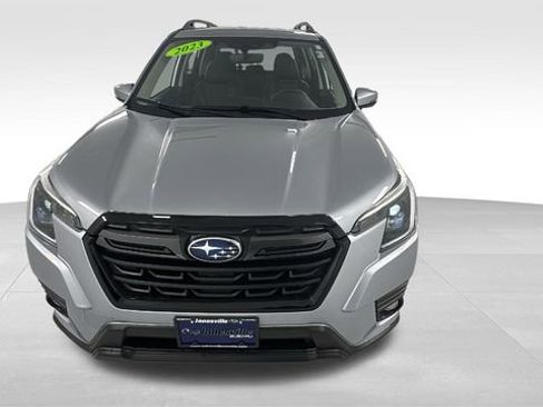 Certified 2023 Subaru Forester Limited image 9