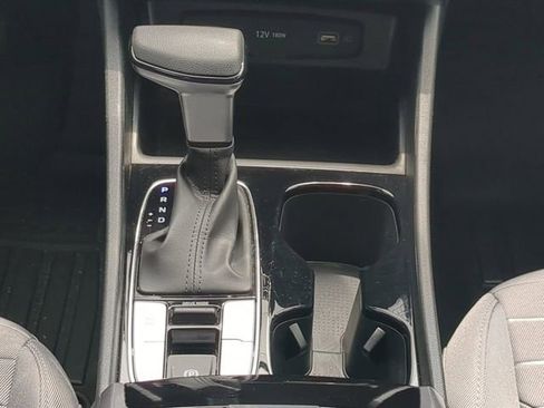Used 2024 Hyundai Santa Cruz SE AWD/4WD image 18