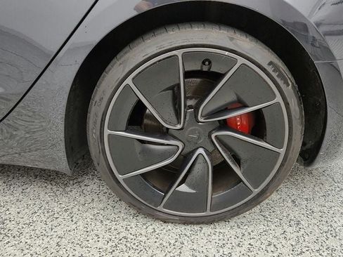 Used 2024 Tesla Model 3 Performance AWD/4WD image 30