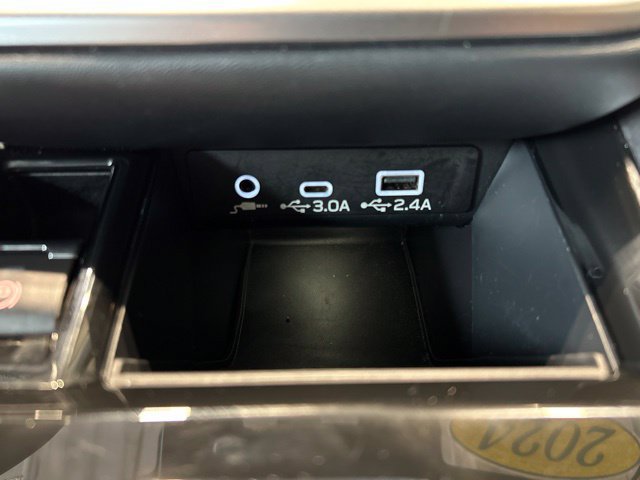 Used 2024 Subaru Outback Premium AWD/4WD image 19