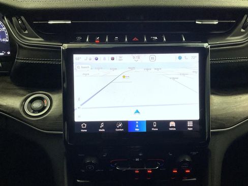 Certified 2022 Jeep Grand Cherokee L Limited image 12