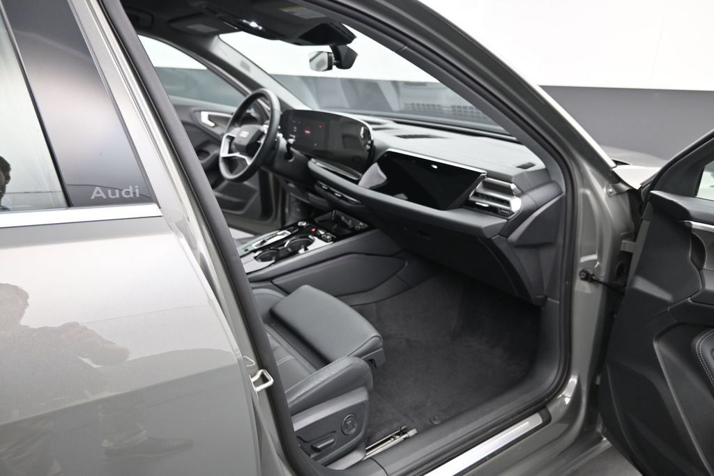 Used 2025 Audi A5 2.0T Premium Plus AWD/4WD image 20
