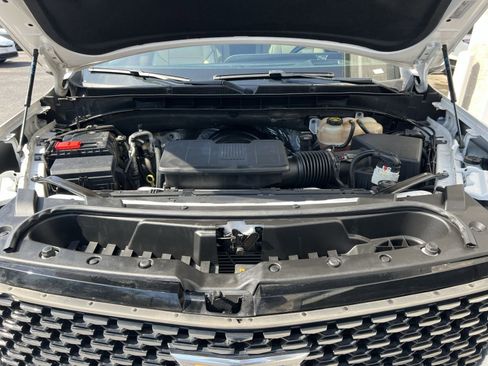 Used 2023 Cadillac Escalade ESV Premium Luxury RWD image 37