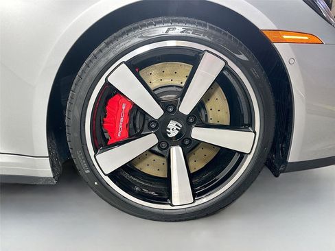 Certified 2026 Porsche 911 Carrera 4S AWD/4WD image 14