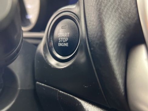 Used 2018 MAZDA MAZDA3 Sport image 13