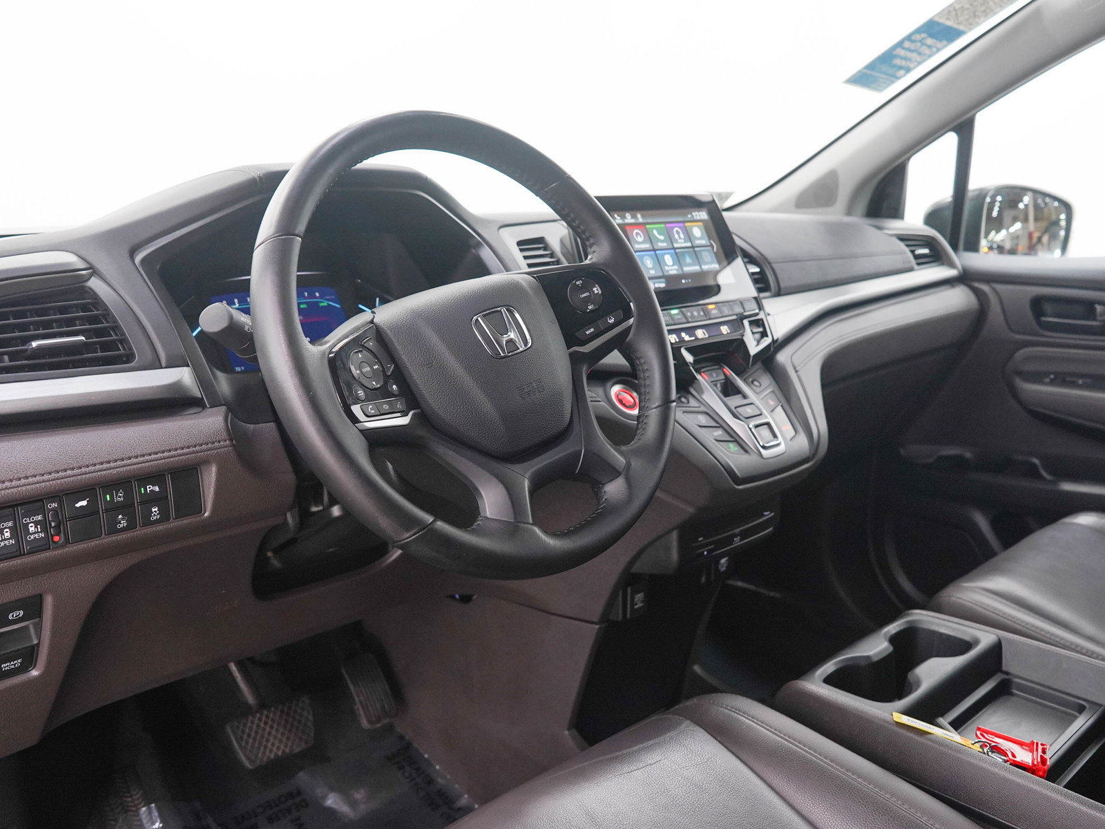 Used 2018 Honda Odyssey Touring image 27